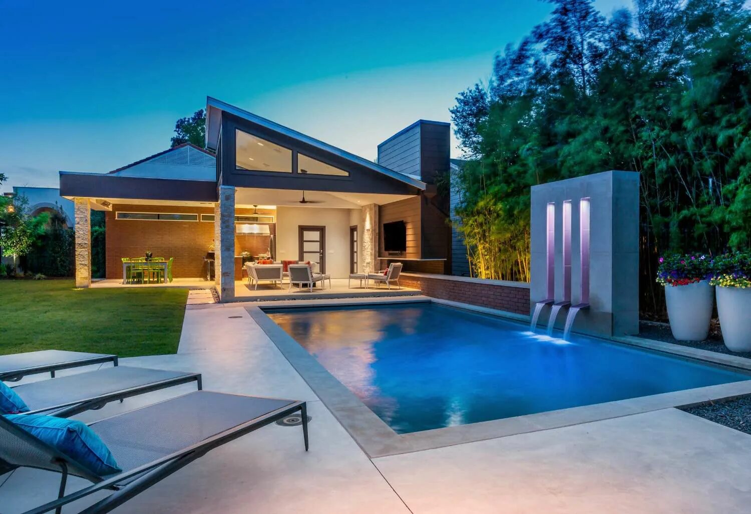 Build swimming pool