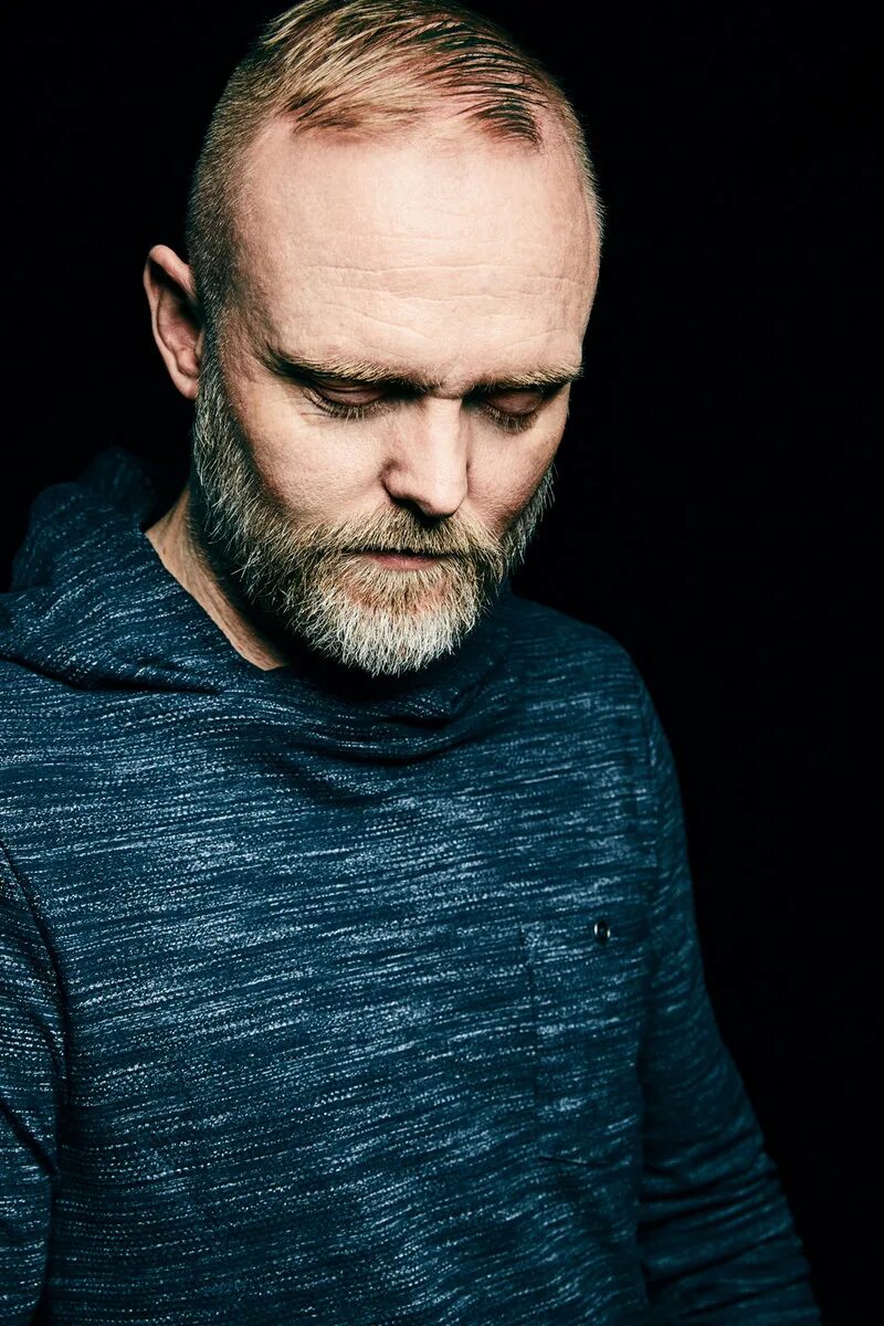 Solarstone pure trance. Соларстоне. соларстоун. solarstone dj. richard mowatt фото.