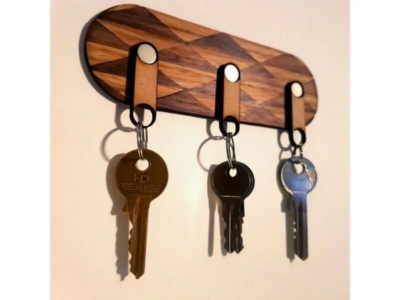 Вешалка для ключей. Ключница из дерева. Вешалка для ключей. Вешалка деревянная 4 крючка larvij красное дерево lhk4mh07pb. Вешалка для ключей.