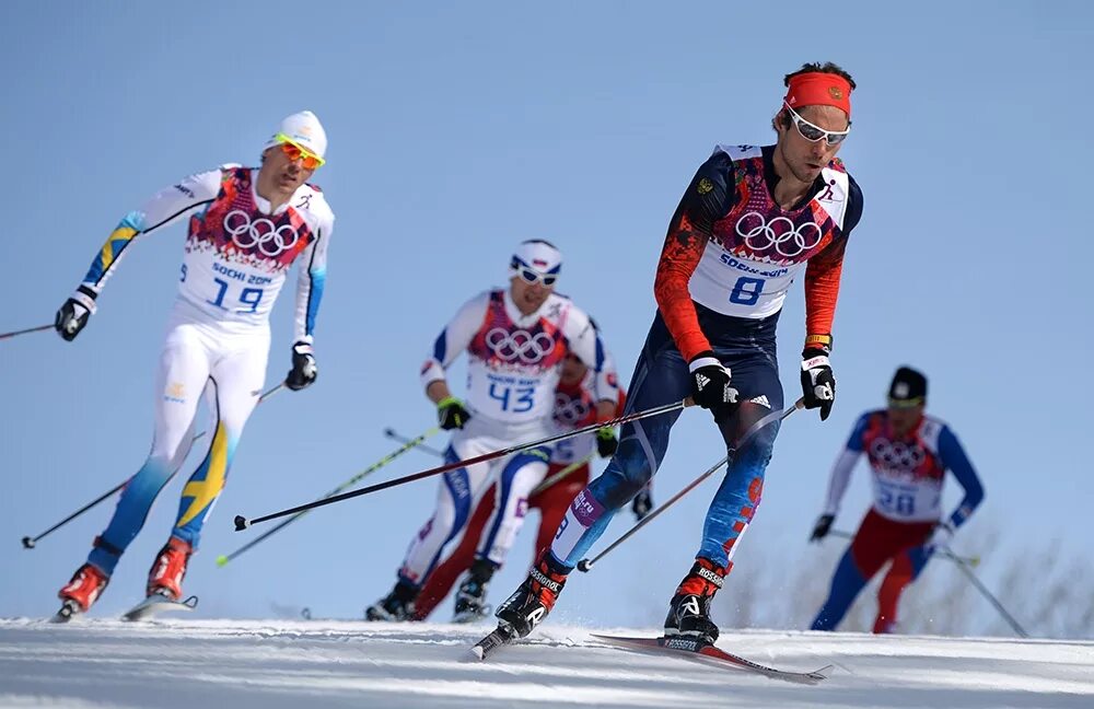 Современный лыжный спорт лыжного спорта. Лыжные гонки Сочи 2014. Олимпийские игры Сочи лыжные гонки.