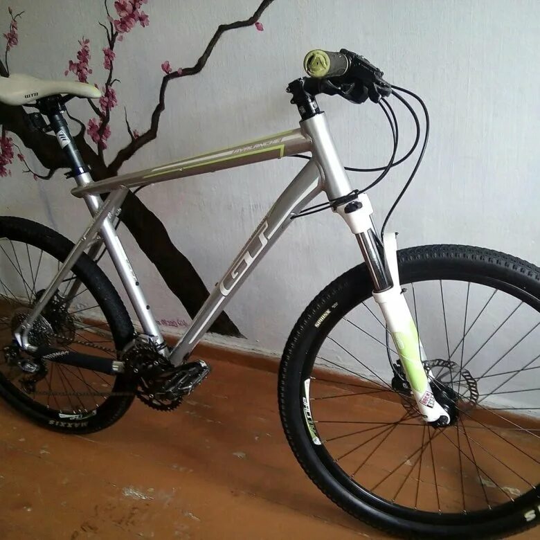 Gt avalanche 2.0. Велосипед gt avalanche 2.0. gt avalanche 2.0 2012. gt avalanche 2.0 2007. gt avalanche 2.0 2011 gtw.