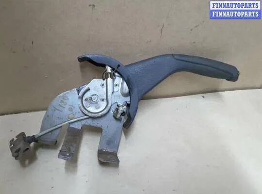 Ручник митсубиси каризма. Mitsubishi концевик стояночного тормоза. Ручник митсубиси каризма. Митсубиси спейс стар 2004 подтяжка ручника. Ручник митсубиси каризма.