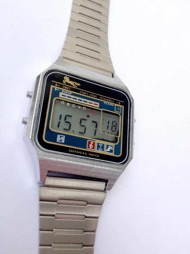 Часы электронные винтаж. Casio часы 80х женские. casio часы 80х. электронные часы 80х. электронные часы 70-х годов.