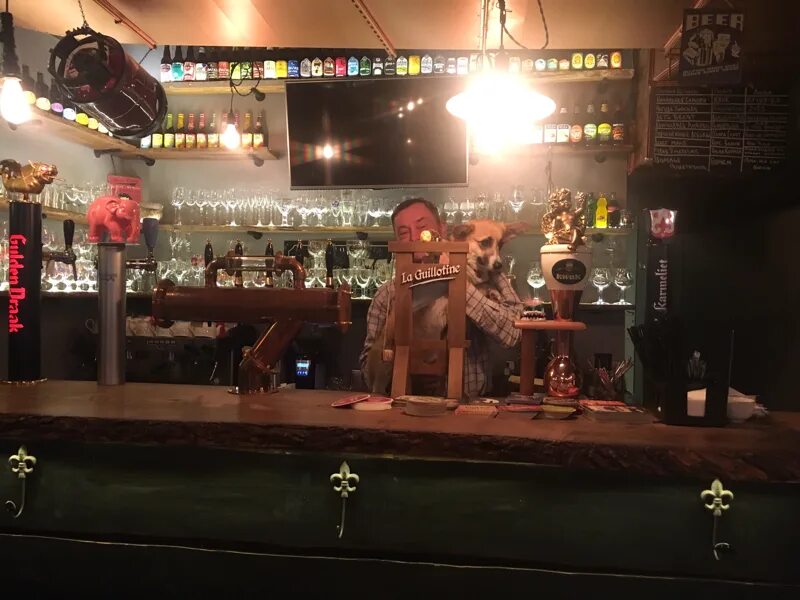 Kwak покровка москва. Pauwel kwak мичуринский. Kwak покровка москва. Квак паб покровка. Kwak покровка.