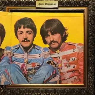 Beatles sgt peppers lonely hearts club