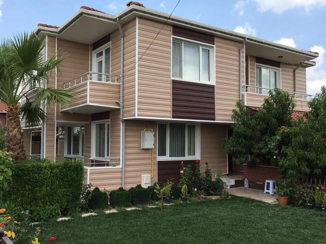 American side. Американский дом с гаражом двухэтажный. Джо + белль фильм 2011. American side. American side.