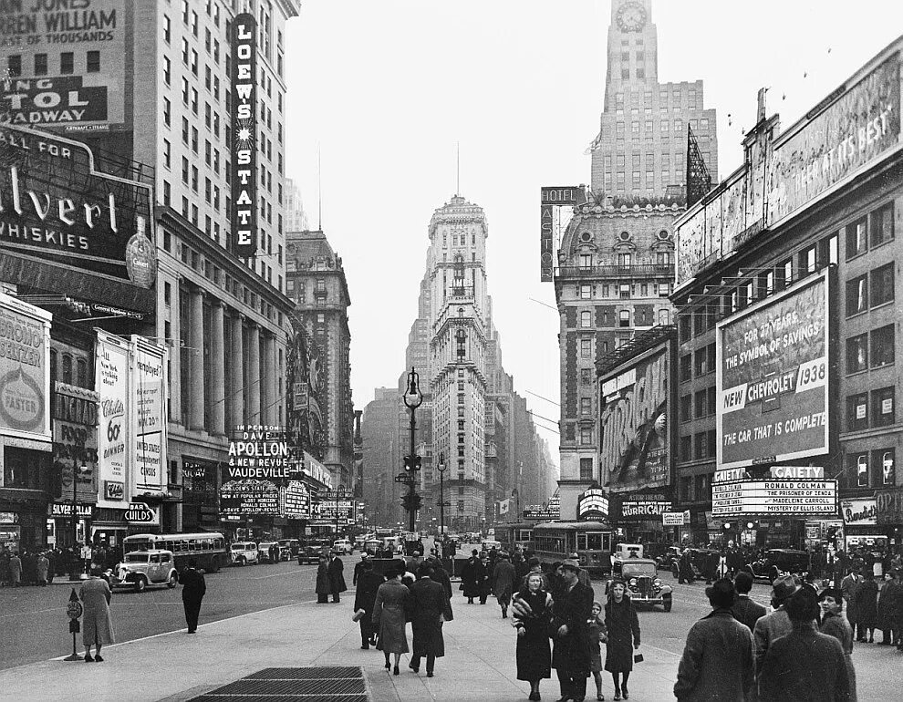 Old new day. Нью Йорк Таймс сквер 1930. Нью-Йорк Манхэттен Таймс сквер. Нью Йорк Манхэттен 1800 год. Нью-Йорк 30-е.