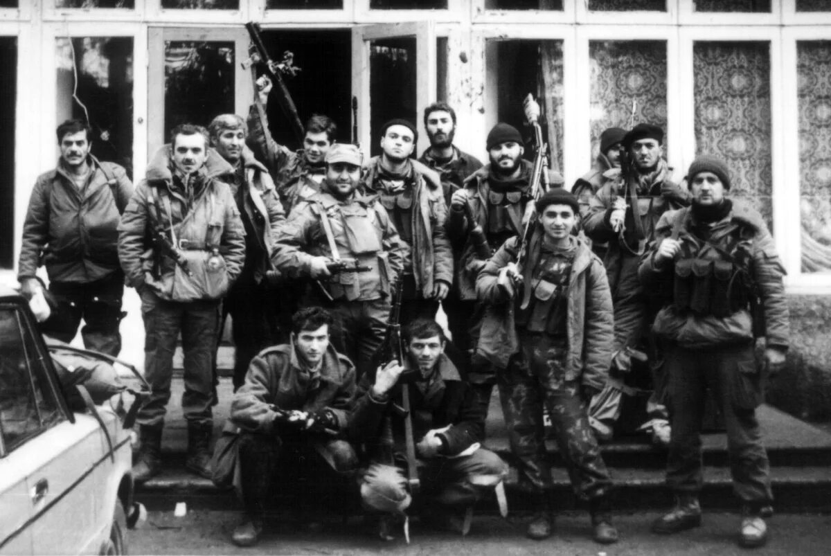 Отряды мхедриони. Мхедриони википедия. Советские националисты. Грузино-абхазская война. Грузино-абхазская война 1992-1993.