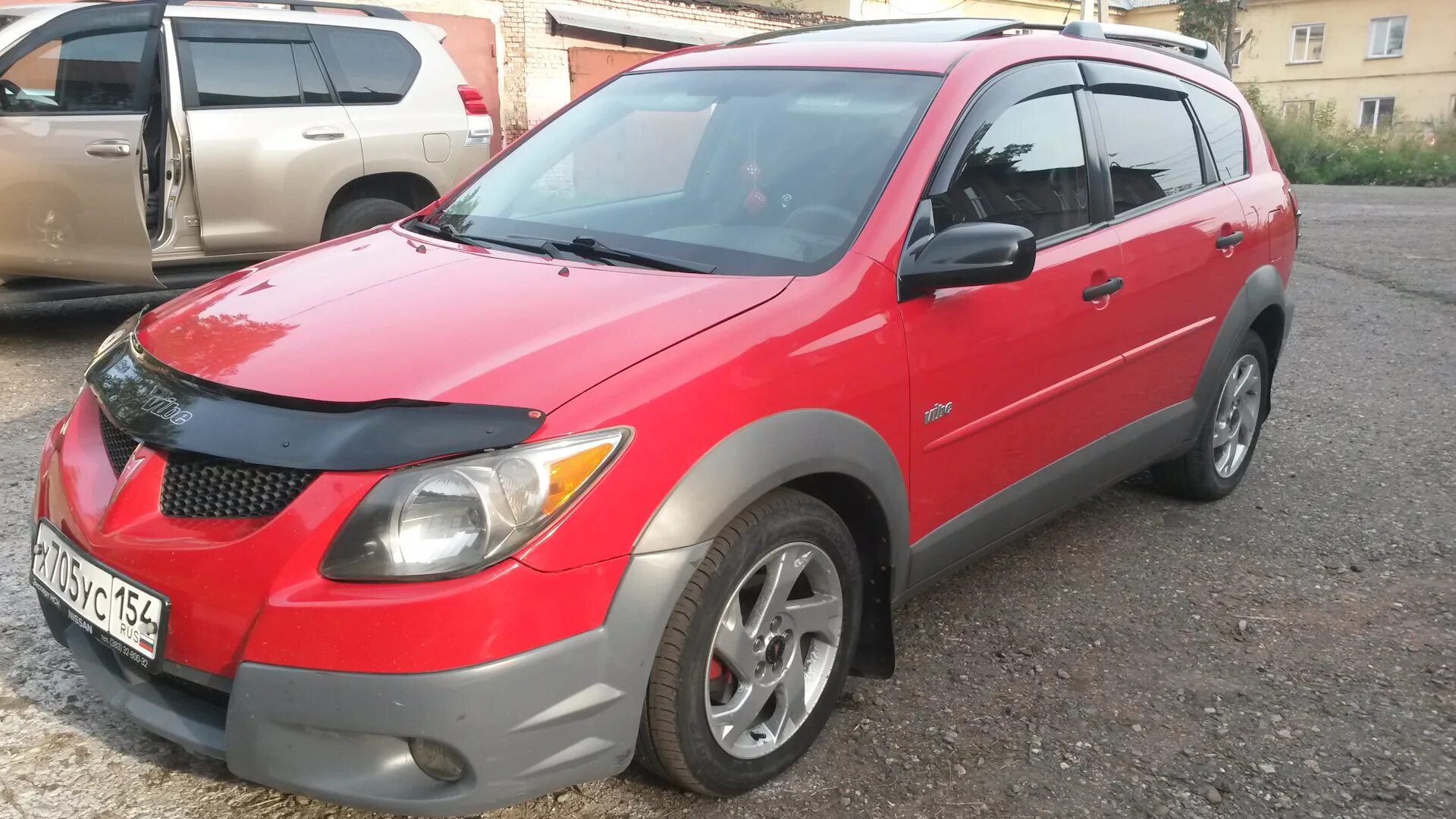 Pontiac Vibe 1.8. Понтиак Вайб 2003. Понтиак Vibe 2003 красный. Понтиак Вайб 2000.