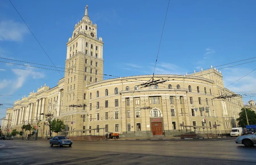 Здание краеведческого музея воронеж. Проспект революции 10 поликлиника. Архив воронеж. Здание архива на киевской. Архи воронеж.