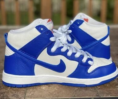 Nike sb dunk white