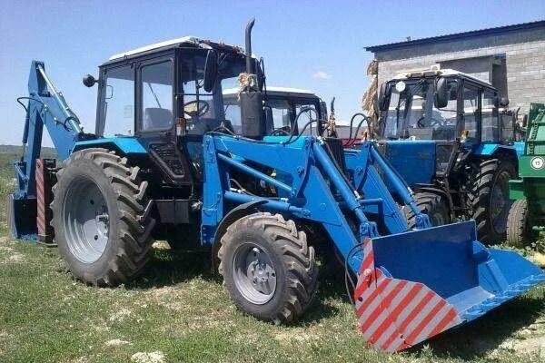 Эо 2626 сарэкс. Погрузчик эо 2626. Мтз эо 2626. Погрузчик эо 2626. Эо-2626.