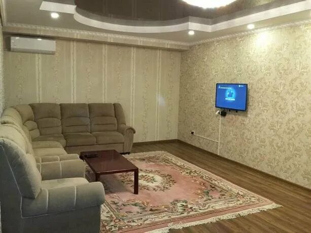 Киргизская квартира. Киргизская квартира. Апартаменты в городе бишкек. Киргизская квартира. Евроремонт комнат в киргизии.