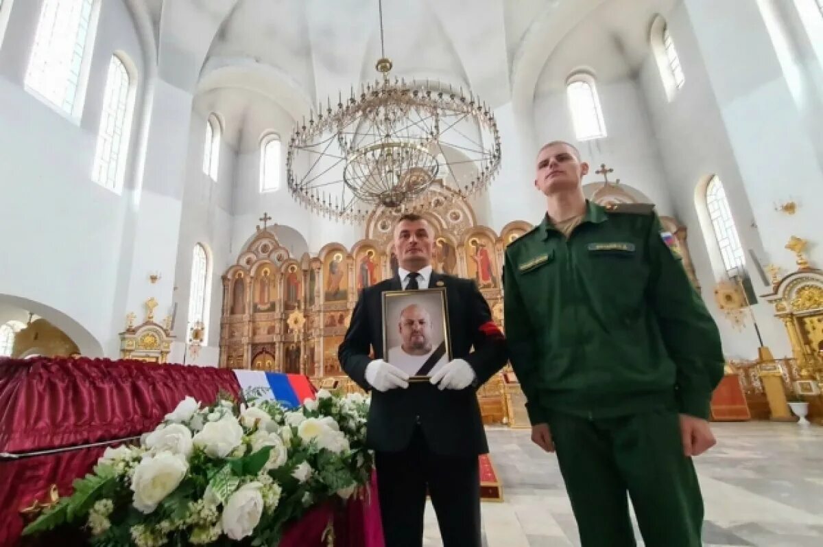 Прощание с экипажем в твери. Сво Тверь прощание. Соколов прощание Тверь. Прощание с Сергеем Абрамовым.