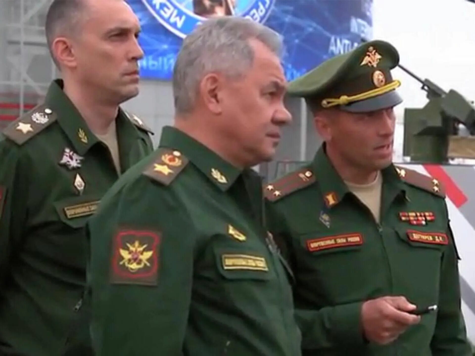 Военное ревю 7 июня 2024. Военное ревю 7 июня 2024. Военное ревю 7 июня 2024. Баранец и тимошенко военное ревю. Военное ревю 7 июня 2024.