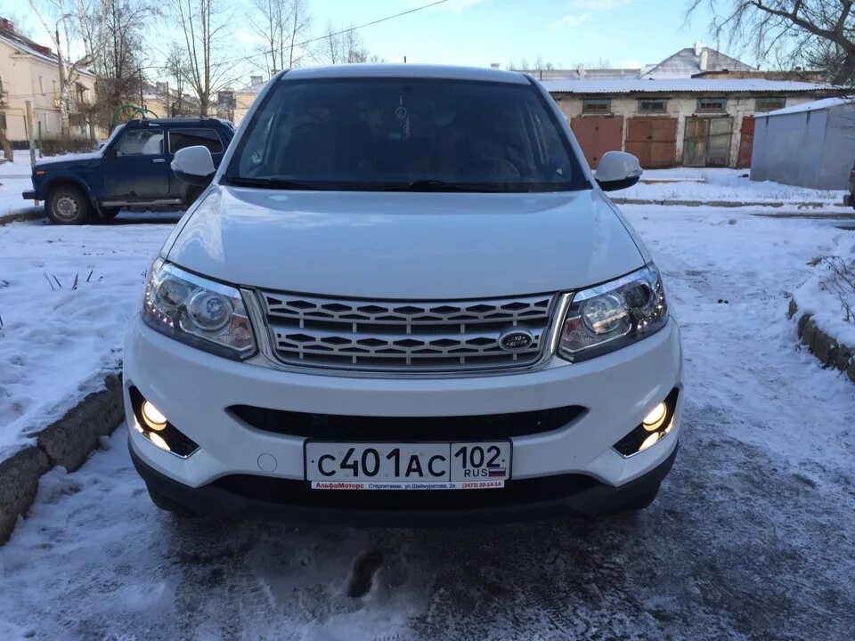 Решетка chery tiggo. Chery tiggo 5 решетка радиатора. чери тигго 5 решетка радиатора. решетка радиатора черри тигго 2. решётка радиатора чери тигго т21.