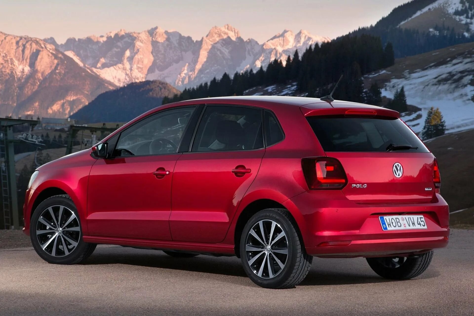 Volkswagen hatchback. Volkswagen Polo Hatchback 2014. Фольксваген поло 5 хэтчбек. VW Polo 5 хэтчбек. Volkswagen Polo 5 хэтчбек.