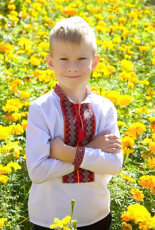 Русский народный костюм для мальчика. Ukrainians boys. Пояс вышиванка для мальчика. Biy. Маленький украинец.