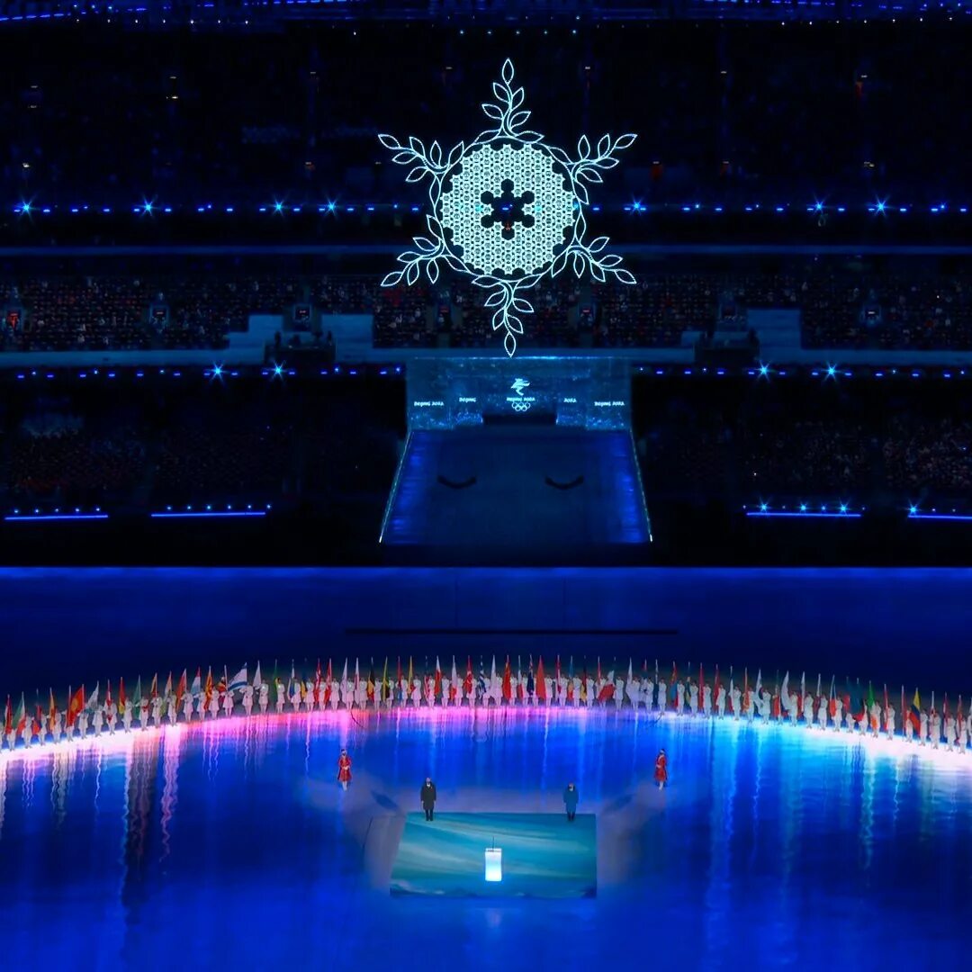 Олимпийский Пекин 2022. Олимпийские игры в Пекине 2022. Олимпийский огонь в Пекине 2022. Церемония закрытия Олимпийских игр в Пекине 2022.