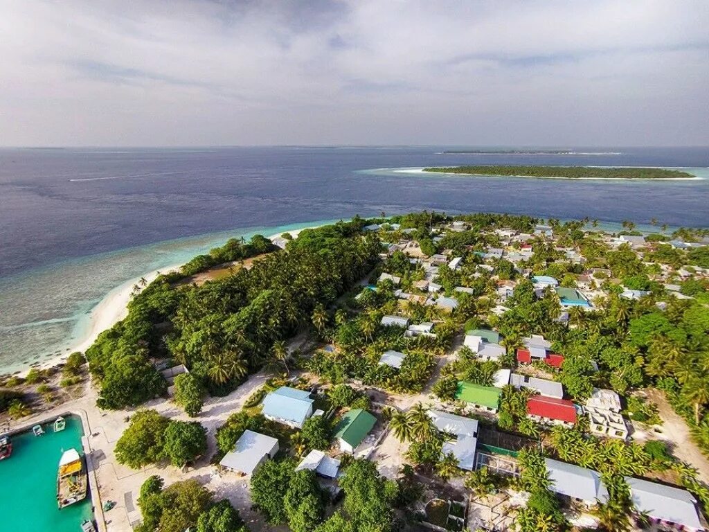 Остров Baa Maalhos. Маалхос Мальдивы. Thundi Village Maldives, 06070, Maalhos. Dhonfulhafi Beach view & Spa Maldives, Baa Atoll, Maalhos, Maalhos Island.