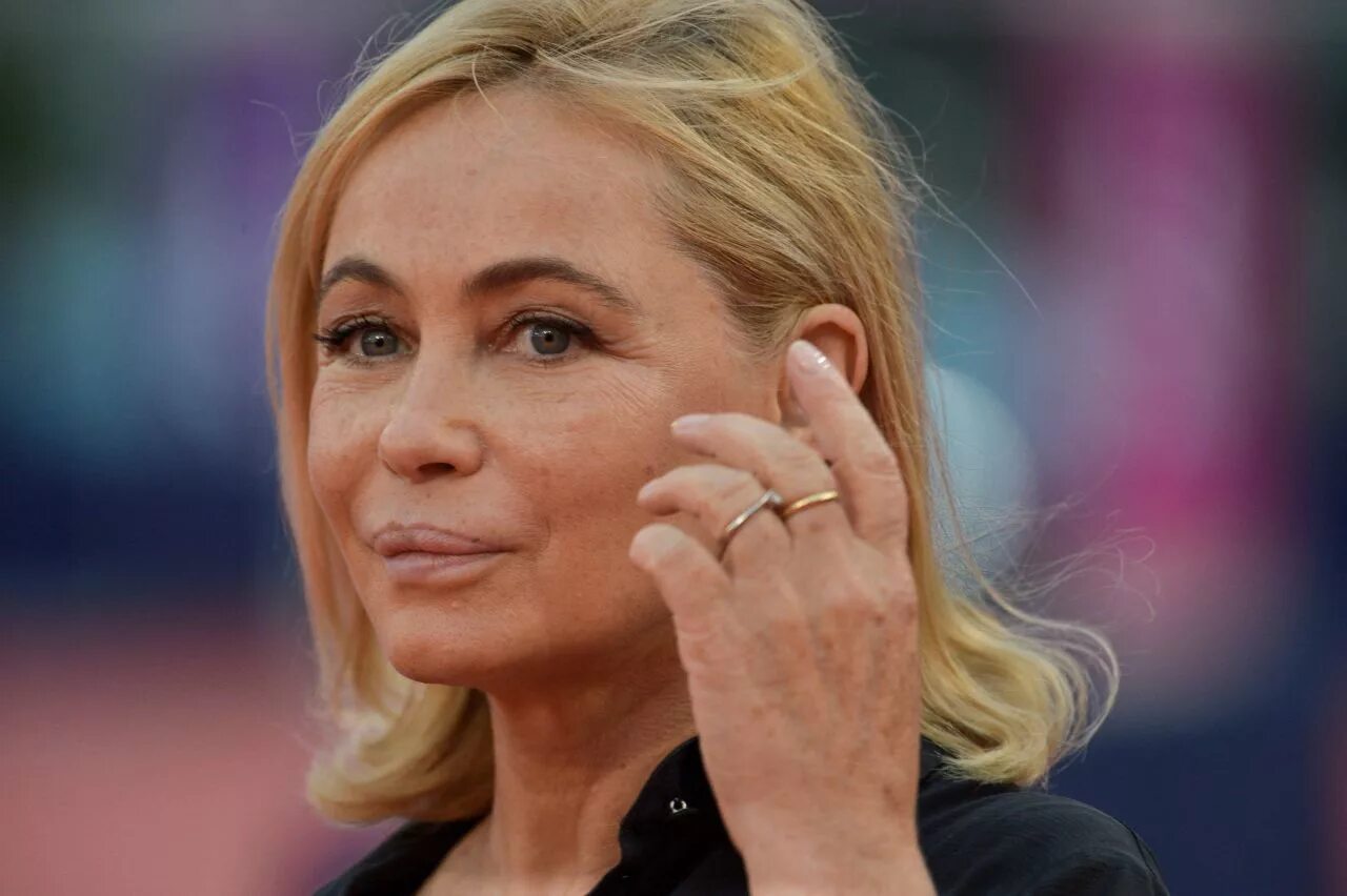 Эммануэль Беар 2021. Эммануэль Беар 2022. Эммануэль Беар Emmanuelle Béart. Эммануэль Беар сейчас 2020. Мари липен