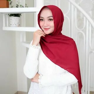 Hijab Pashmina Diamond 180x75 / Pashmina Diamond / Hijab / Pasmina-MAROON.