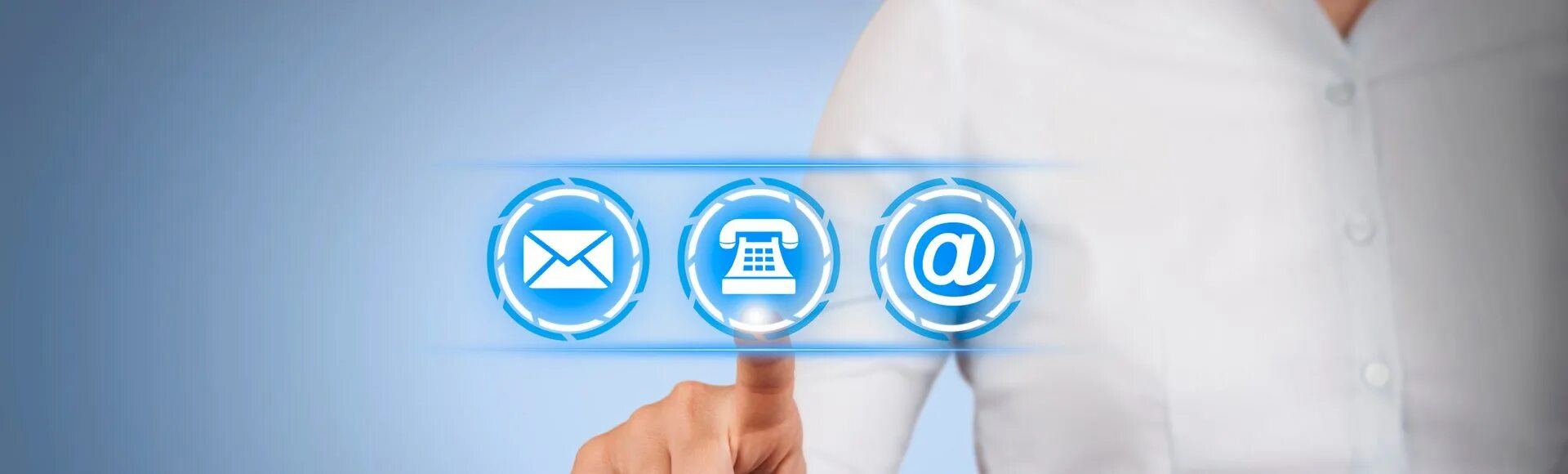 Фон свяжитесь с нами. Девушка колл центр. Контакты картинка для сайта. Ноутбук фон для сообщества. Contact us 7 7.