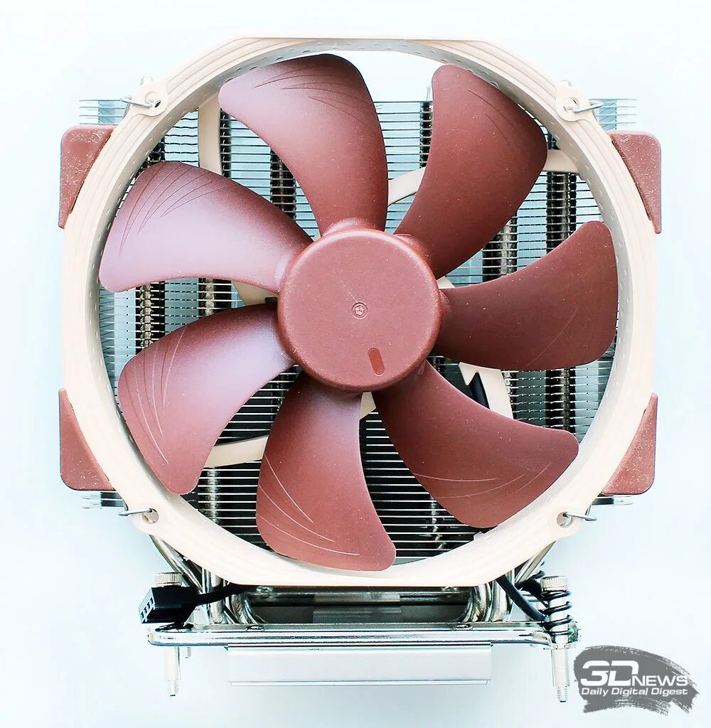 Видеокарта 3 кулера. Кулер Noctua NH-u12s-tr4-sp3. Noctua кулер TDP 150. Noctua с 3 вентиляторами. 2060s 3 кулера.