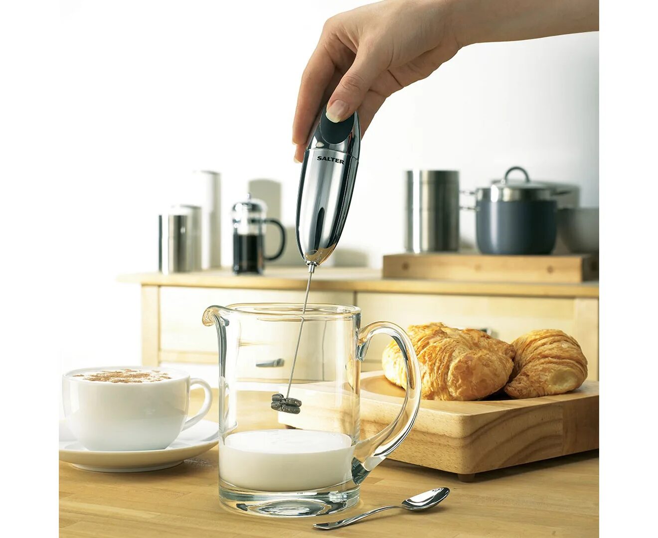 Капучинатор hot milk cappuccino. Молоко для пенки капучино. Кофемашина delonghi ecam 23. Капучинатор hongxin. Капучинатор jura e60.