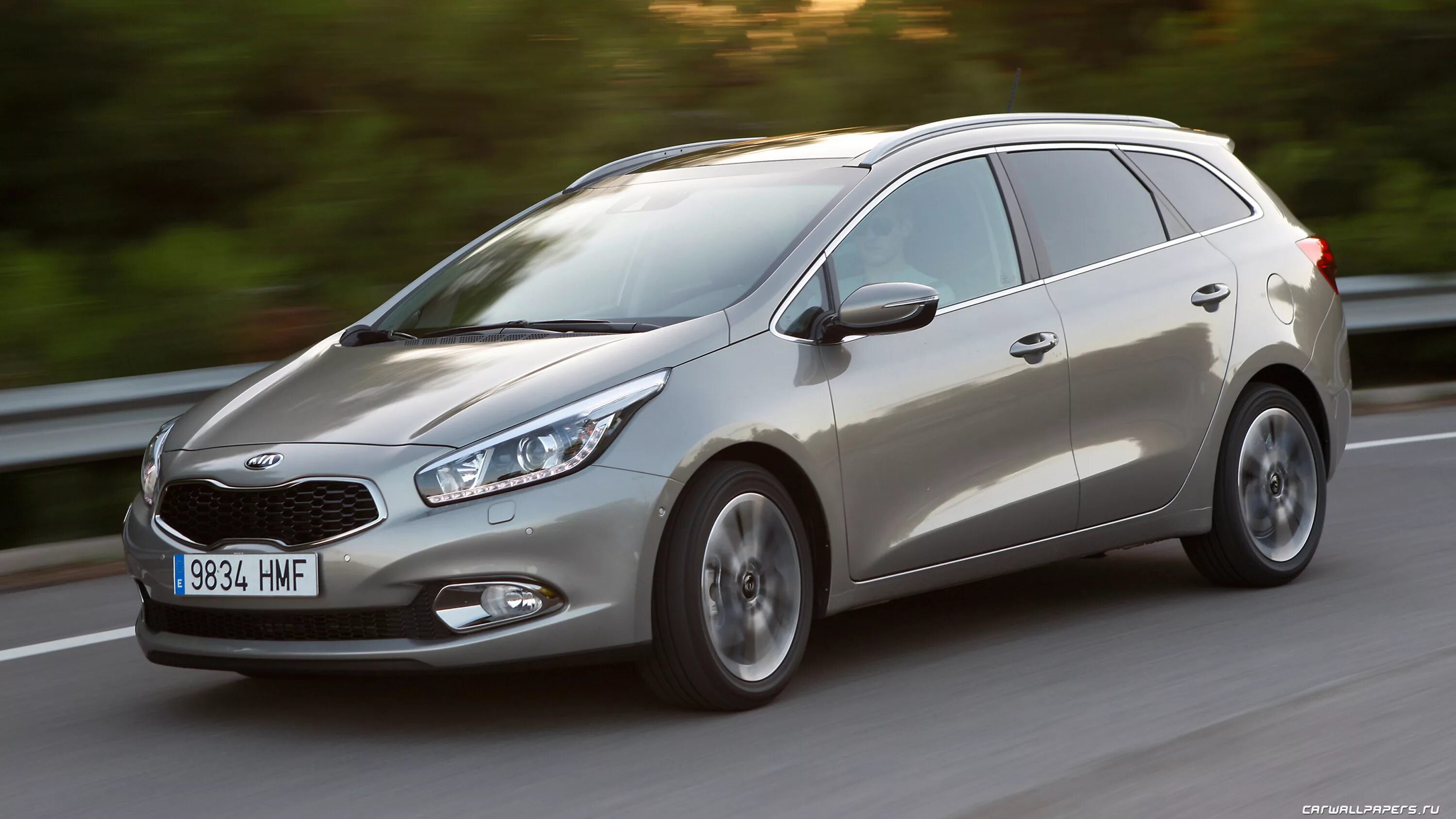 Машина киа универсал. Kia cee'd SW 2012. Kia Ceed 2012 универсал. Kia Ceed 2 SW. Киа СИД универсал SW 2012.