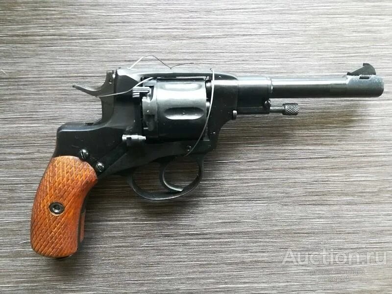 Охолощенное оружие нагана со 95/9 1985 авито. Револьвер со 95/9. Револьвер наган 1931 генеральский сколько стоит. Наган со-95/9. Со 95 9.