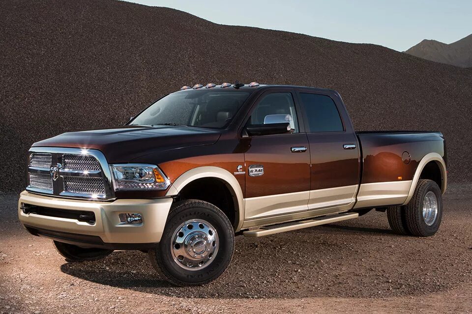 Длинные пикапы. Dodge Ram 3500. Dodge Ram 3500 джип. Dodge Ram Pickup 3500. Dodge Ram 3500 Heavy Duty.