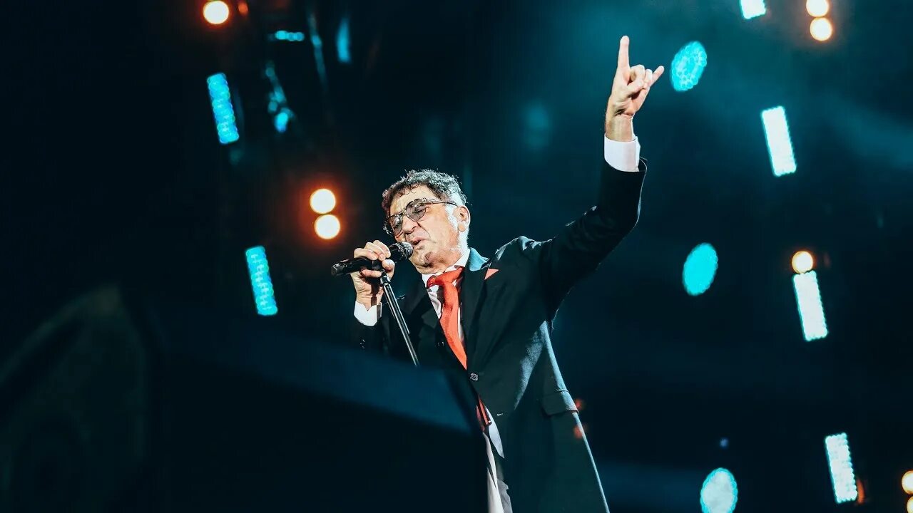 В чем пойти на концерт лепса. Лепс русское радио. Концерт лепса в спб 2023. Концерт лепса в москве. Концерт лепса в москве март.