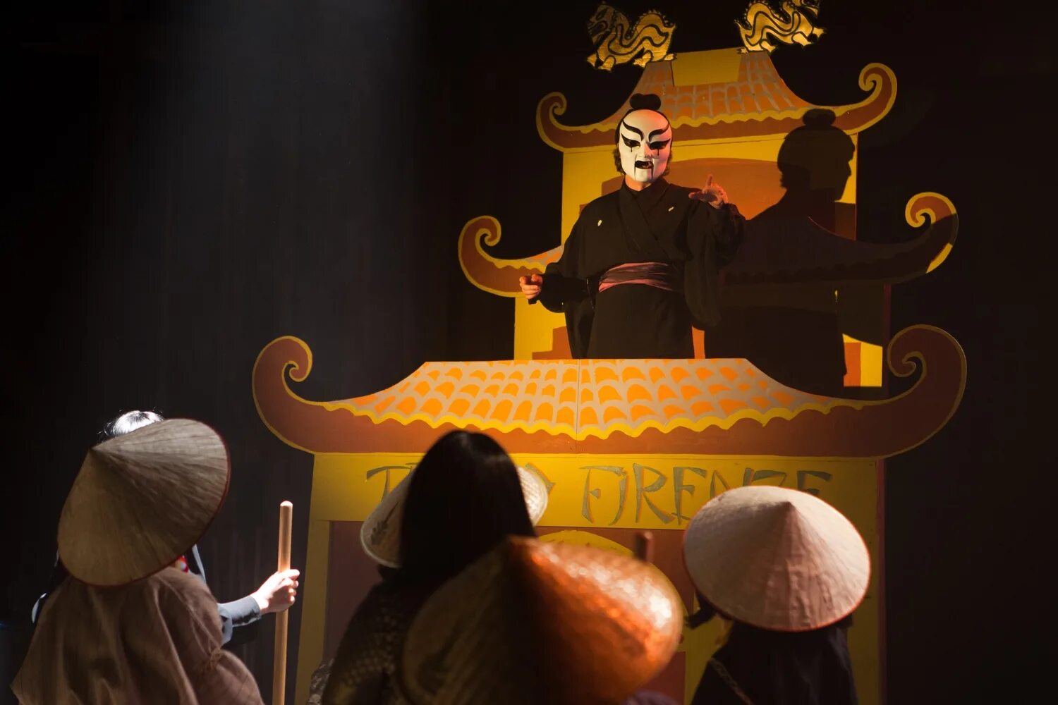 Stage fright. Сцена мультяшная. Stage fright weapon. Stage fright weapon. Мелани лейшман.