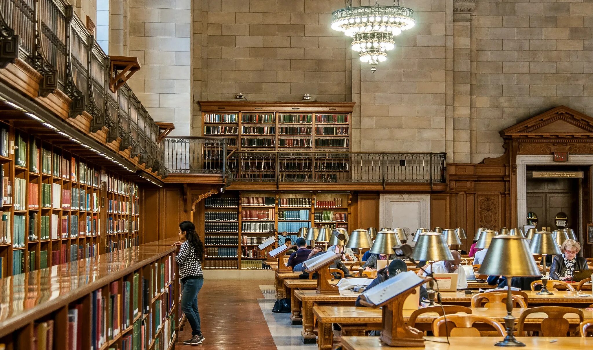 Нью Йорк New York public Library. Нью-Йоркская публичная библиотека. 1 Публичная библиотека в Нью Йорке. Публичная библиотк.