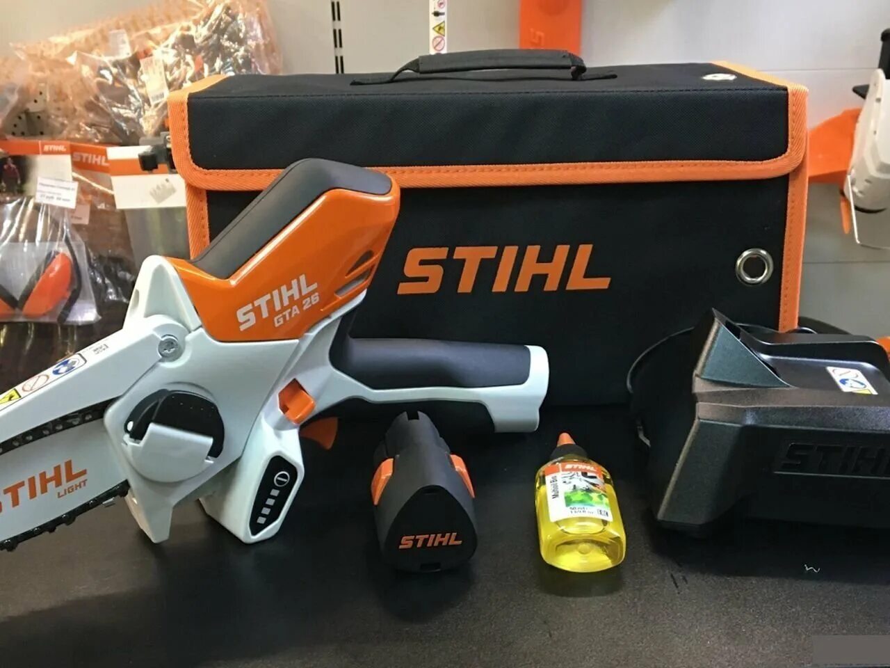 Штиль gta. Stihl GTA 26. Сучкорез аккумуляторный штиль GTA 26. Аккумуляторная пила Stihl GTA 26 Set. Упаковка штиль gta26.