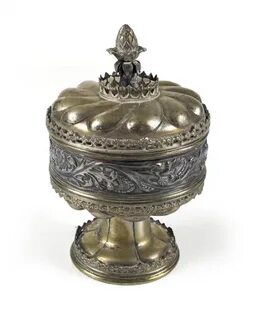 Сосуды крышками
