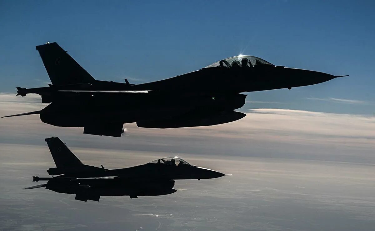 Нидерланды разрешили использовать f 16