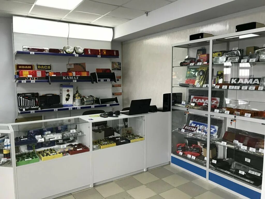 Открыть магазин техники. Магазин автозапчестей. Интерьер магазина автозапчастей. Проектирование магазина автозапчастей. Оформление магазина автозапчастей.