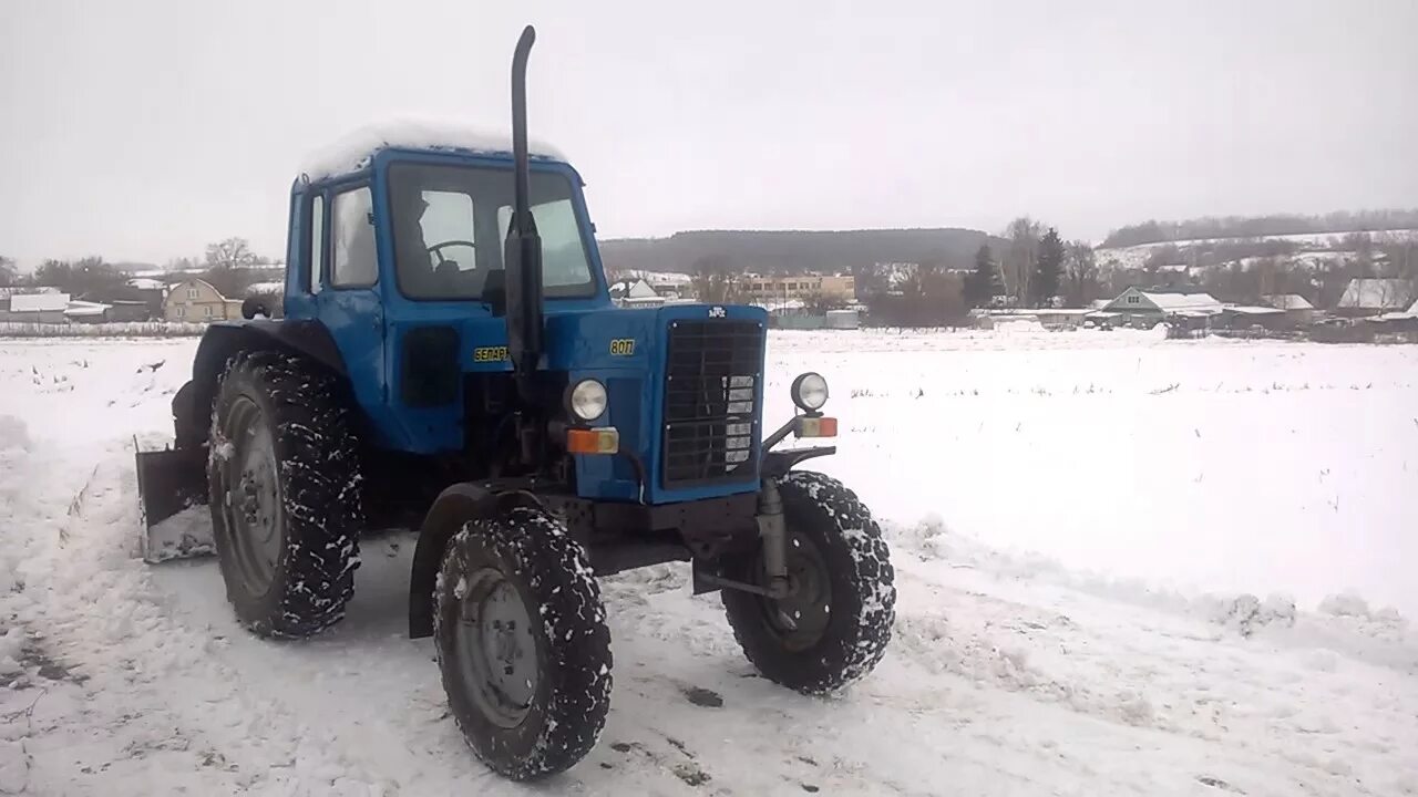 Трактор мтз 82 бу алтайский край. МТЗ-80 трактор. Трактор МТЗ-80 (МТЗ-82). МТЗ 80 трактор 2002. МТЗ-80 трактор черный.