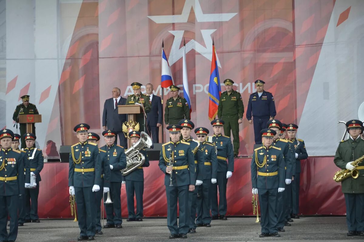 Вооруженные силы Российской Федерации. Военные силы Российской Федерации. Боевые традиции Вооруженных сил Российской Федерации. Вооруженные силы РФ картинки. Армия вооруженных сил рф