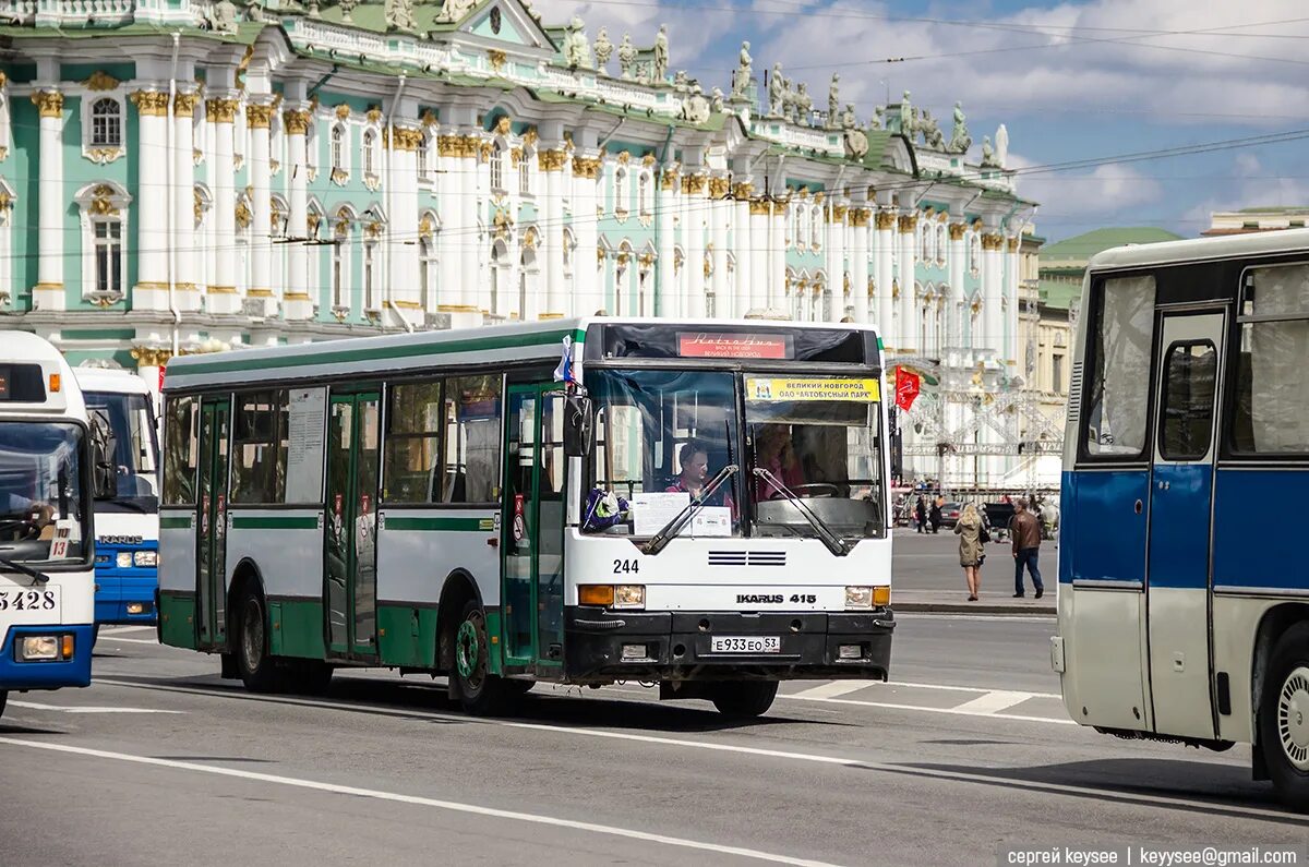 Автобусы спб отзывы. Автобус Икарус 415. Икарус 415 Питер. Ikarus 415 ЛИАЗ МГТ. Икарус 415 троллейбус.