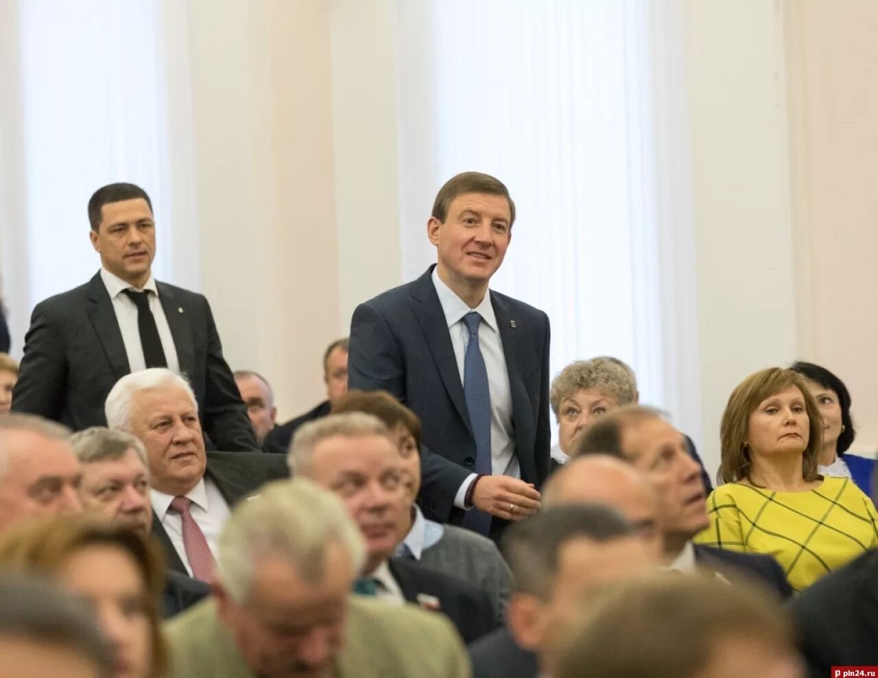 губернаторы 2018