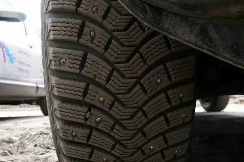 Michelin x-ice north xin4 (шип) 94t. Мишлен ксин 2. Зимняя шипованная резина мишлен 4. Зимняя шипованная резина мишлен 4. Michelin x-ice north 1.