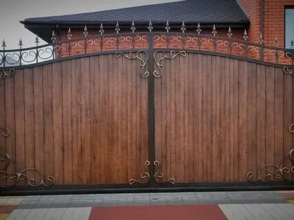 Профнастил с ковкой