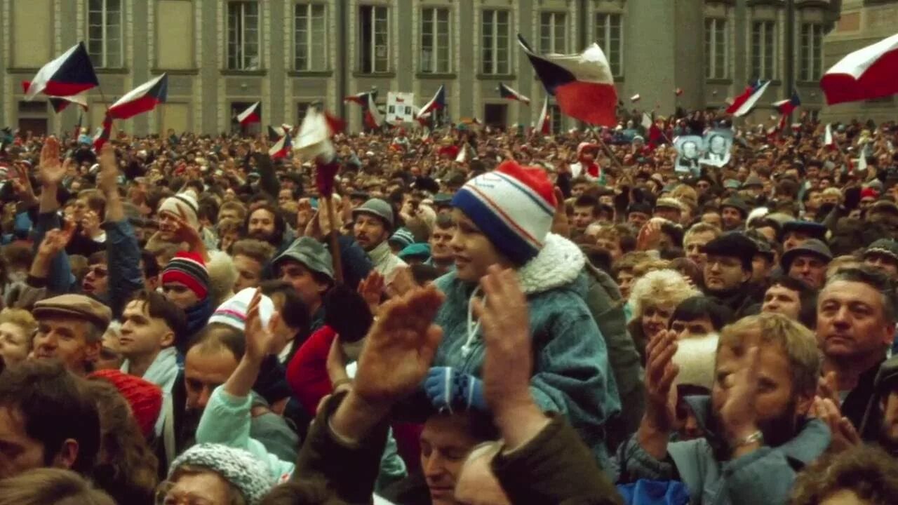 Революция в Чехословакии 1989. Бархатные революции 1989-1990. Чехия 1989. Бархатные революции 1989-1990 гг в Восточной Европе.