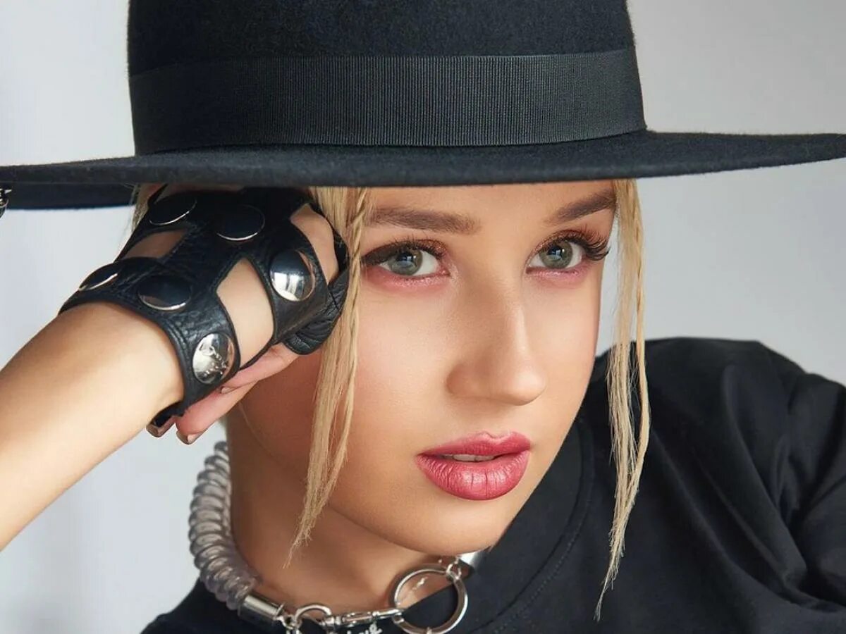 клава кока фото. клава кока фото. ютуб клавы. клава кока. певица клава кока 2020.