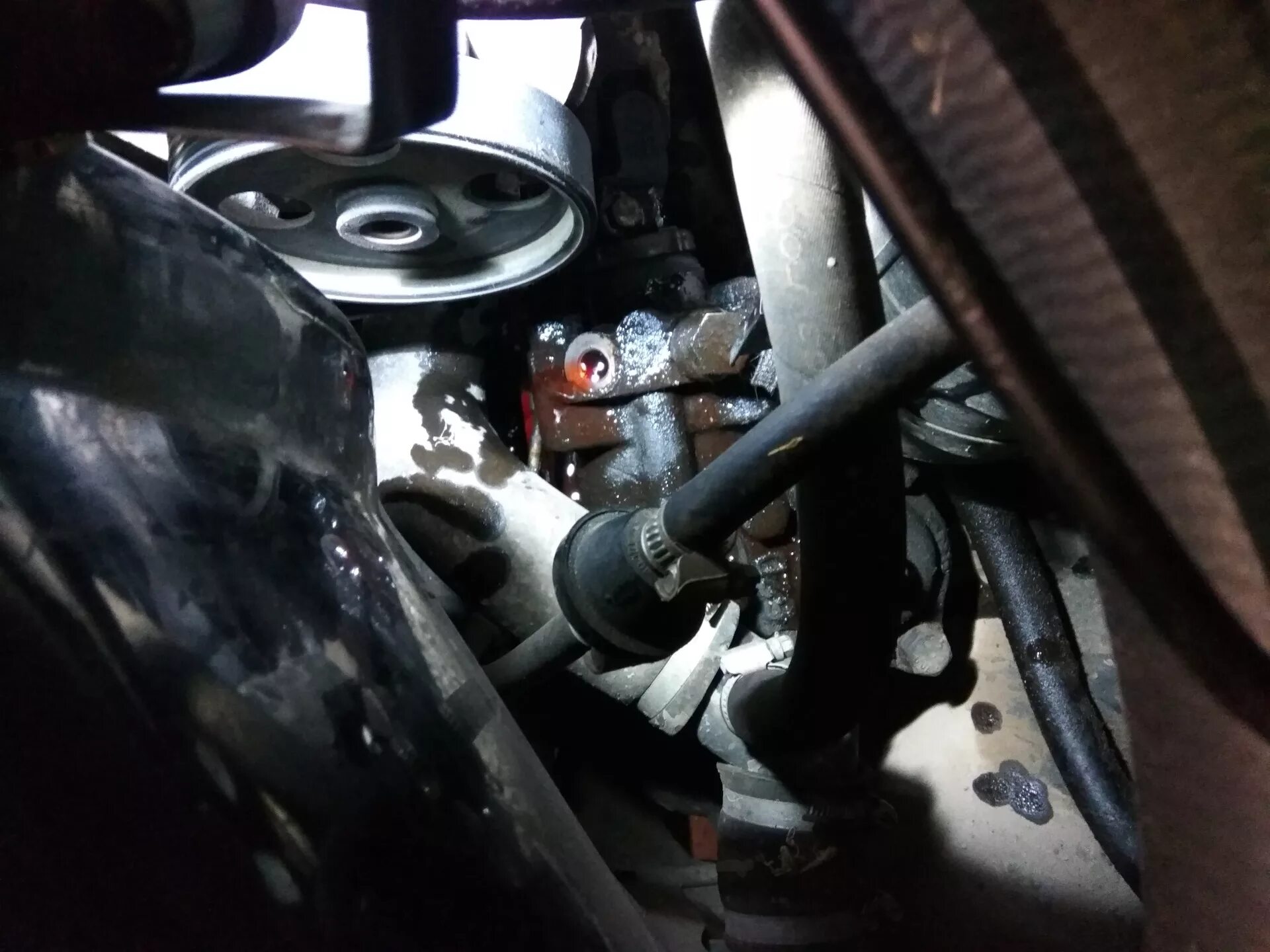 Давление гидроусилителя руля. Шланг обратки гур уаз. Давление гур уаз. Шланг высокого давления гур уаз. Датчик давления змз 514.