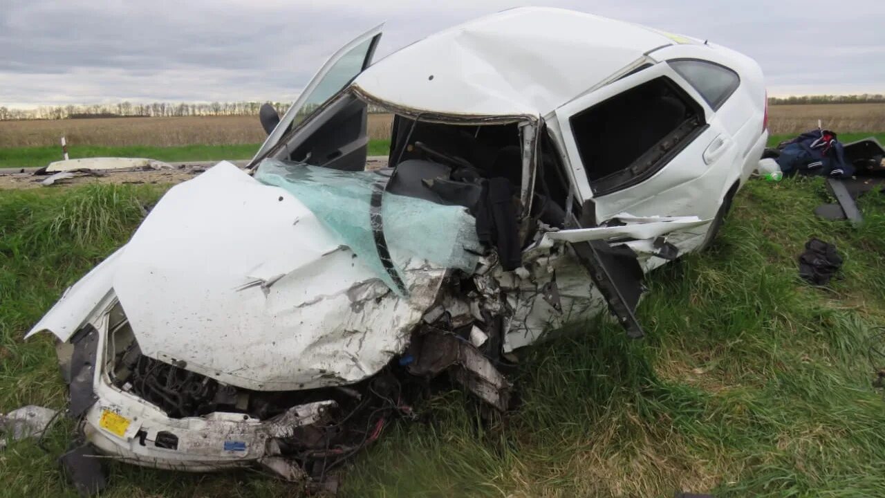 Новости дня аварии. ДТП Приора Краснодарский край. Авария в Краснодарском крае. Авария ДТП Краснодарский край. Аварии в краснодорный край.