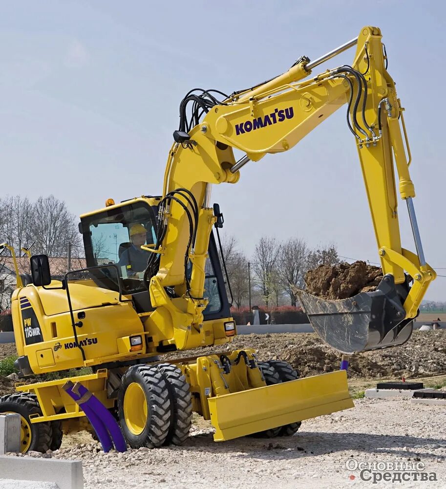 Экскаватор что означает. Komatsu pw 118 Mr-8. Новый колесный экскаватор. Komatsu pw 118mr-11. Колесный экскаватор красивое фото.